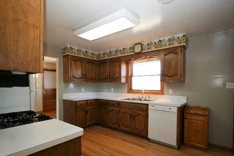1704 Root St, Crest Hill, IL 60403 photo 12