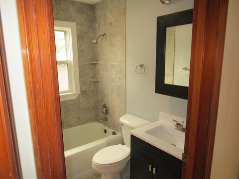 105 E Metzen St, Harvard, IL 60033 photo 7