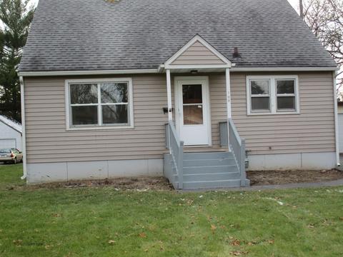 105 E Metzen St, Harvard, IL 60033 photo 2