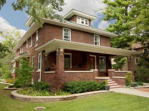 31 S Wright St, Naperville, IL 60540 photo 1