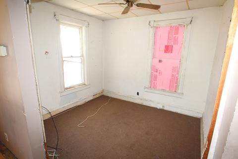 505 W Diggins St, Harvard, IL 60033 photo 7