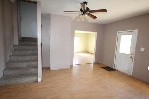 505 W Diggins St, Harvard, IL 60033 photo 5