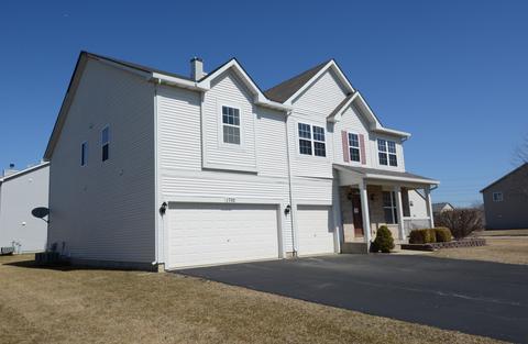 1792 Barnett Ln, Bartlett, IL 60103 photo 3