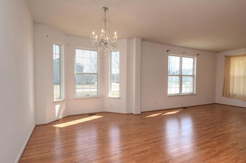 1792 Barnett Ln, Bartlett, IL 60103 photo 7