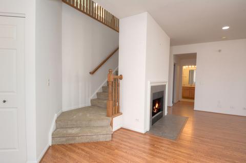 1792 Barnett Ln, Bartlett, IL 60103 photo 14