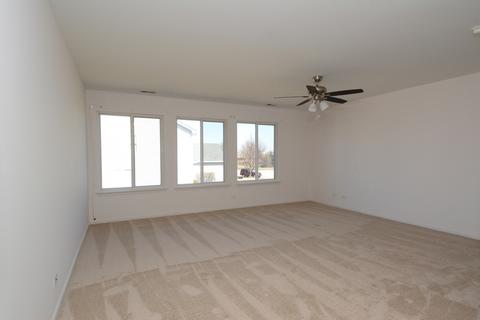 1792 Barnett Ln, Bartlett, IL 60103 photo 29