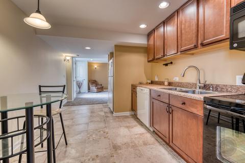 2950 Shamrock Cir, Elgin, IL 60124 photo 53