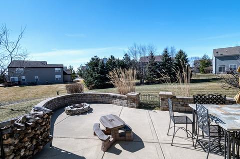 2950 Shamrock Cir, Elgin, IL 60124 photo 65