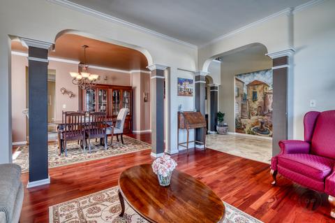 2950 Shamrock Cir, Elgin, IL 60124 photo 6