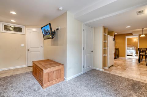 2950 Shamrock Cir, Elgin, IL 60124 photo 50