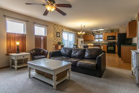 2710 Twin Falls Dr, Plainfield, IL 60586 photo 13