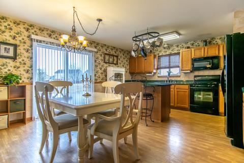 2710 Twin Falls Dr, Plainfield, IL 60586 photo 11