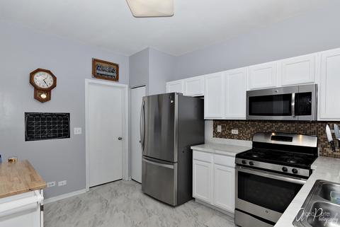2040 Waverly Ln, Algonquin, IL 60102 photo 9