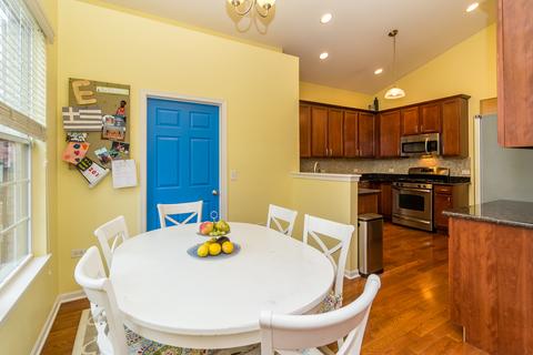 976 Oak Ridge Blvd, Elgin, IL 60120 photo 15