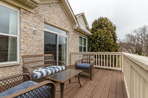 976 Oak Ridge Blvd, Elgin, IL 60120 photo 30
