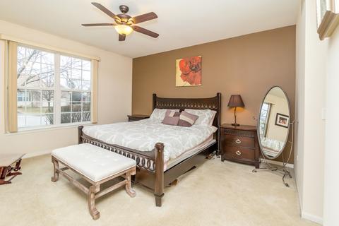 976 Oak Ridge Blvd, Elgin, IL 60120 photo 17