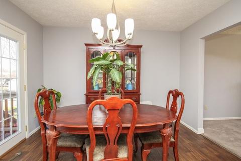 110 Cheltenham Dr, Normal, IL 61761 photo 7