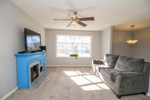110 Cheltenham Dr, Normal, IL 61761 photo 4