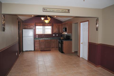 209 E Grove St, Sterling, IL 61081 photo 3