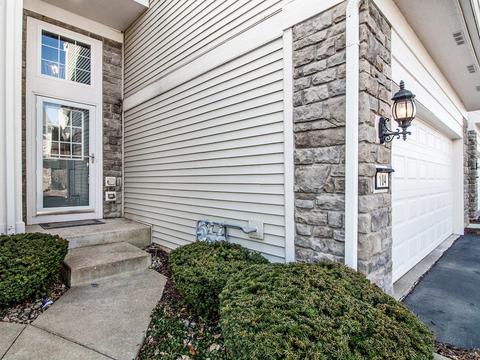 104 Devoe Dr, Oswego, IL 60543 photo 31
