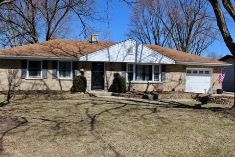710 Bishop Ct, Bradley, IL 60915 photo 1