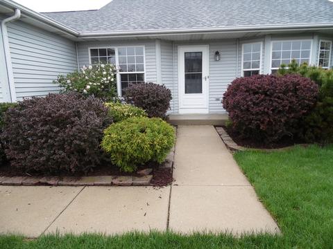 407 Whitmore Trl, Mchenry, IL 60050 photo 2