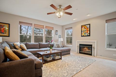 1510 Maureen Dr, Hoffman Estates, IL 60192 photo 3