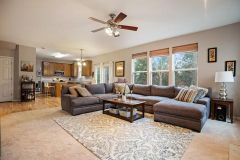 1510 Maureen Dr, Hoffman Estates, IL 60192 photo 4