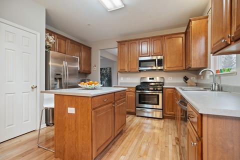 1510 Maureen Dr, Hoffman Estates, IL 60192 photo 7