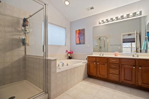 1510 Maureen Dr, Hoffman Estates, IL 60192 photo 12