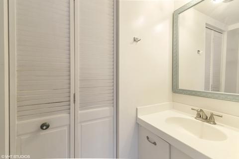 649 Spring Rd, Glenview, IL 60025 photo 12