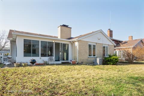424 Tracy Ter, Des Plaines, IL 60016 photo 17