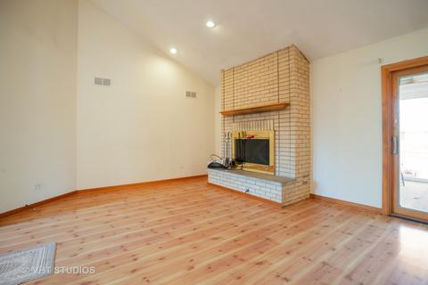 424 Tracy Ter, Des Plaines, IL 60016 photo 6