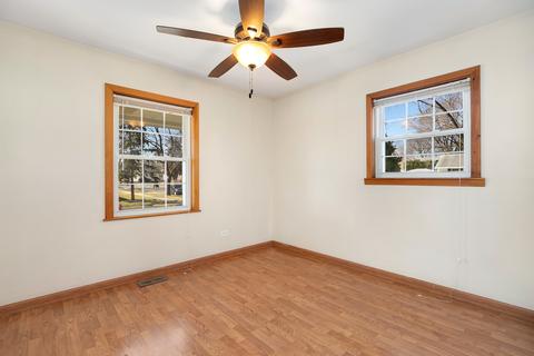 1040 Beverly Dr, Wheeling, IL 60090 photo 15