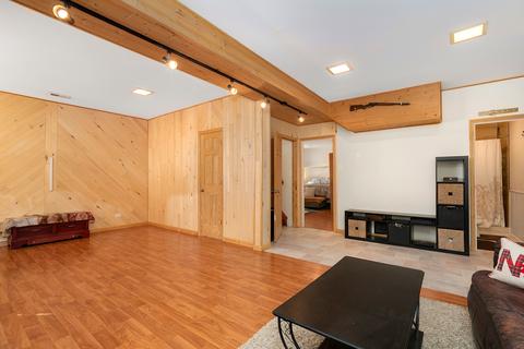 1040 Beverly Dr, Wheeling, IL 60090 photo 22