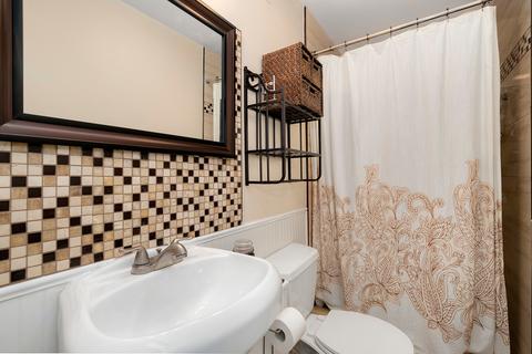 1040 Beverly Dr, Wheeling, IL 60090 photo 26