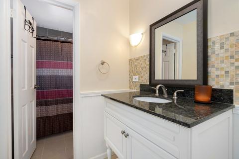 1040 Beverly Dr, Wheeling, IL 60090 photo 17