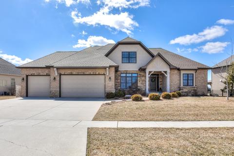 3631 Yellowstone Dr, Normal, IL 61761 photo 2