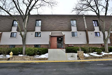 433 Elm St #4E, Deerfield, IL 60015 photo 3