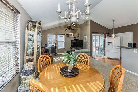 2496 Anna Way, Elgin, IL 60124 photo 6