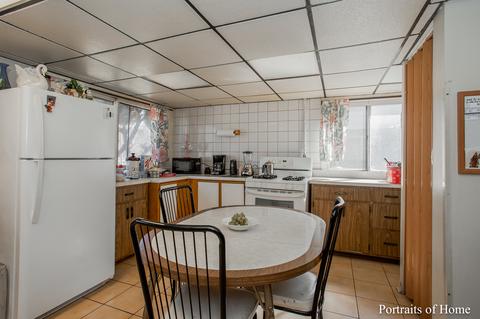 515 N Rohlwing Rd, Addison, IL 60101 photo 14