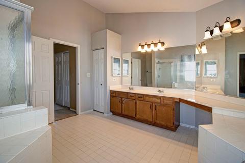 3605 Fairfax Ct E, Aurora, IL 60504 photo 21