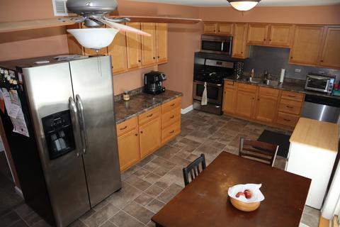 232 S Cherry St, Itasca, IL 60143 photo 4