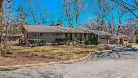 8 Reynolds Ct, Normal, IL 61761 photo 1
