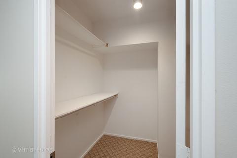 175 E Delaware Pl #8403, Chicago, IL 60611 photo 12
