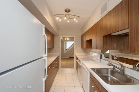 175 E Delaware Pl #8403, Chicago, IL 60611 photo 4