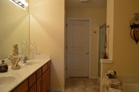 2 Pine Grove Ct, Algonquin, IL 60102 photo 17
