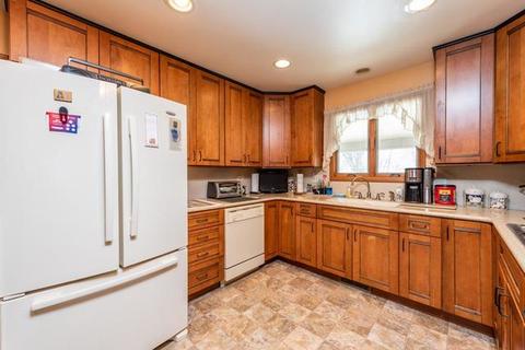 35982 N Watson Ave, Ingleside, IL 60041 photo 9