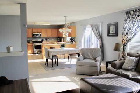 3716 Mustang Rd, Joliet, IL 60435 photo 6