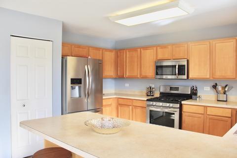 3716 Mustang Rd, Joliet, IL 60435 photo 8